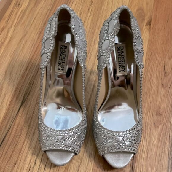 Badgley Mischka Karma Ii Shimmer-suede Pump Platforms Silver Peep-Toe Heels 6.5 - Picture 4 of 10